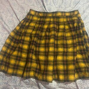 BumbleBee Skirt